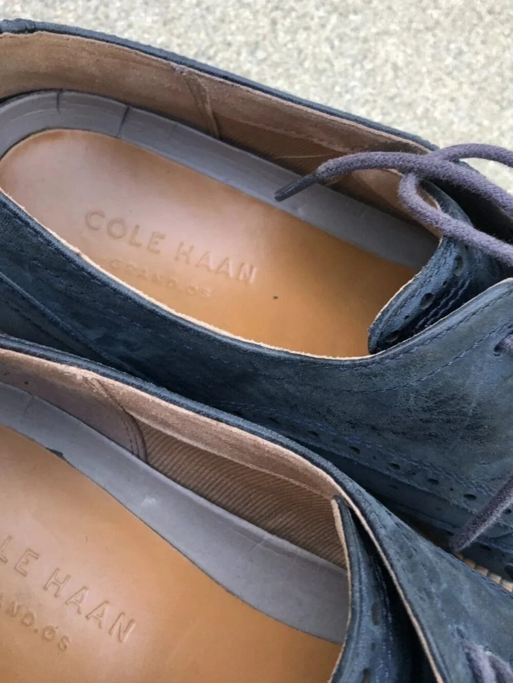 COLE HAAN Modern Blue Oxford Wingtip Shoes Men's 10 M Blue Leather Suede C26473